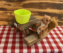 Load image into Gallery viewer, Classic Squirrel Picnic Table Gift Bundle! (Classic Squirrel Picnic Table + Squirrel Snack Sack + Greeting Card) - - (TREE/POST INSTALLATION)