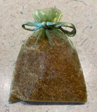 Load image into Gallery viewer, TA-DA!!!! Fresh Cedar-Shavings Sachets