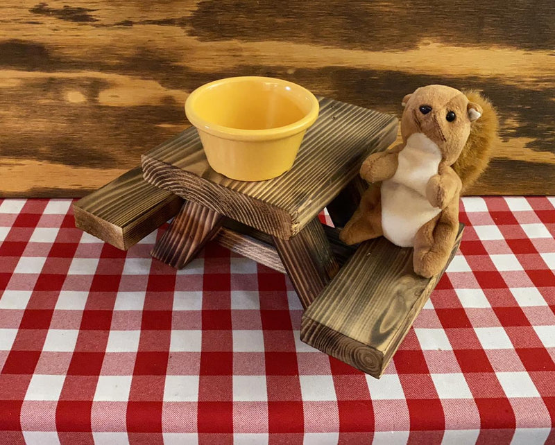 Classic Squirrel Picnic Table Gift Bundle! (Classic Squirrel Picnic Table + Squirrel Snack Sack + Greeting Card) - - (TREE/POST INSTALLATION)